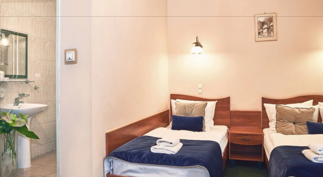 L'Appartement sous l'Aigle, Забронировать Апартаменты/квартира Апартаменты Кракова, рядом с Church of the Holy Apostles Peter and Paul, Апартаменты/квартира