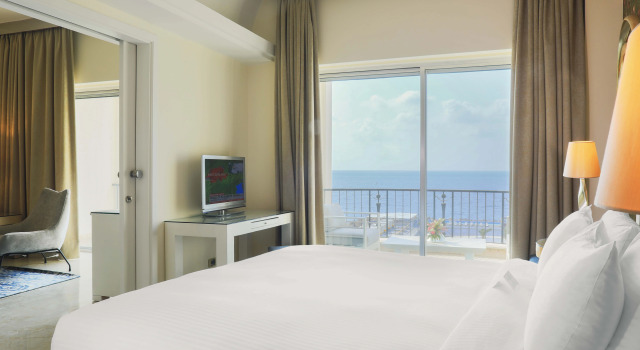 Riviera Hotel Beirut, Boek Hotel Hotels in Greater Beirut met ontbijt, Ontbijt