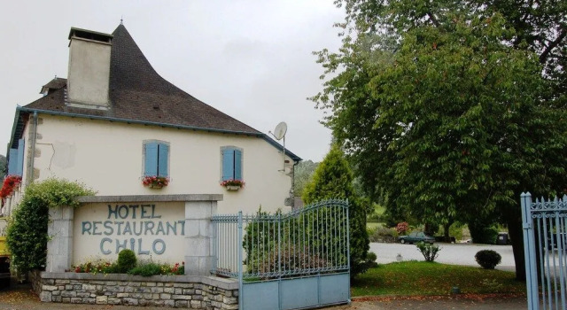 Hotel Restaurant Chilo, Забронировать Отель Отели Pyrénées-Atlantiques с завтраком, Завтраки