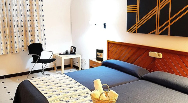 Номер Standard Hostal Can Tiu