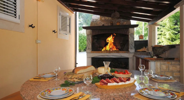 Maria Guest House, Rezerwuj Pensjonat Hotele w Split-Dalmatia County z parkingiem, Parking
