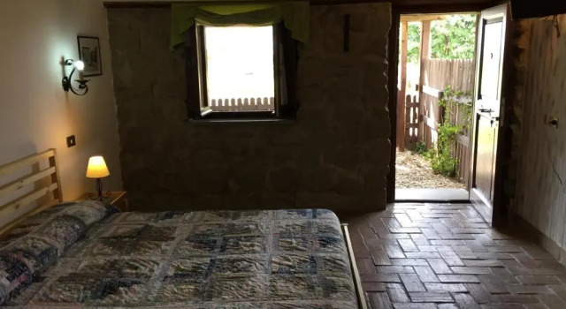 Трёхместный номер Economy Agriturismo Monte Due Torri
