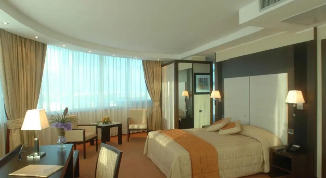 Трёхместный номер Standard B&B HOTEL Napoli San Mauro