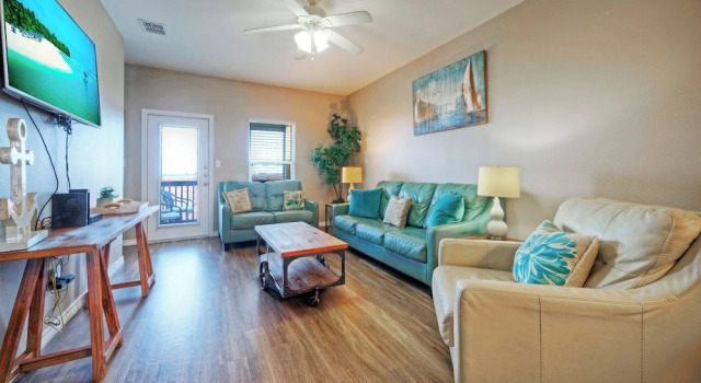 Апартаменты Ocean's 96 by Avantstay Heated Pool + Foosball Table + Media Room + Walk to North Padre Beach