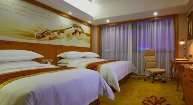 Venus International Hotel, Book Hotel Hoteller i Waxie med parkering, Parkering