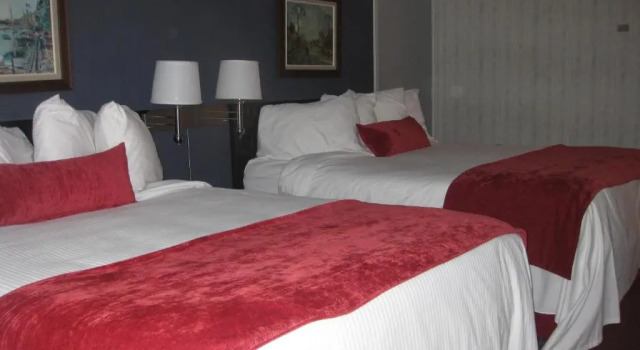 Четырёхместный номер Standard Glynmill Inn