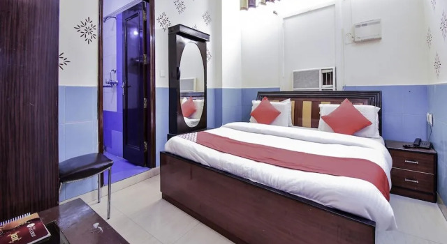 Oyo 22424 Hotel Vice Roy, Забронировать Отель Отели Рохтак с завтраком, рядом с Железнодорожная станция Рохтак, Завтраки