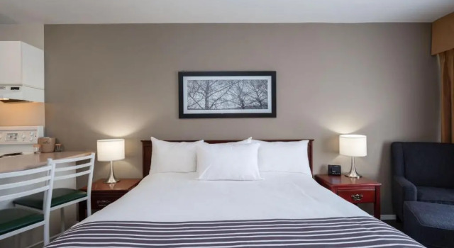 Студия Sandman Hotel & Suites Williams Lake