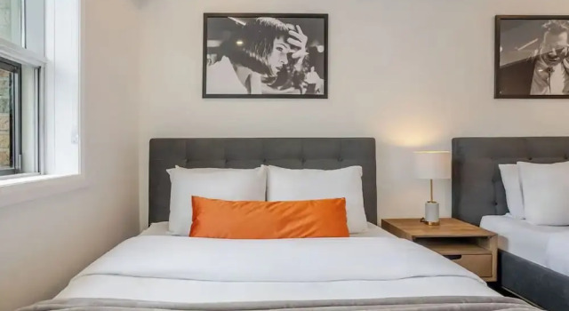 Апартаменты Deluxe с 2 комнатами Theatre Hotel by Lodgo