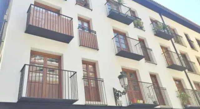 Superb Central Market Apt, Забронировать Отель Сьютат Белла 