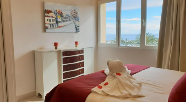 Fantastic Apartment In Front Of The Sea & Marina, Забронировать Апартаменты/квартира Отели Эстепона с парковкой, рядом с Палеонтологический музей, Парковка