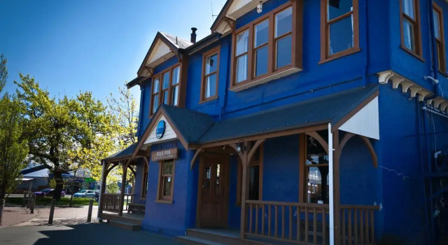 The Blue Pub