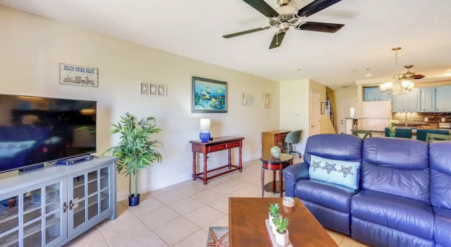 Oceanfront Ormond Beach Condo: Patio, Pool Access!, Забронировать Апартаменты/квартира Апартаменты Ормонд-Бич, Апартаменты/квартира