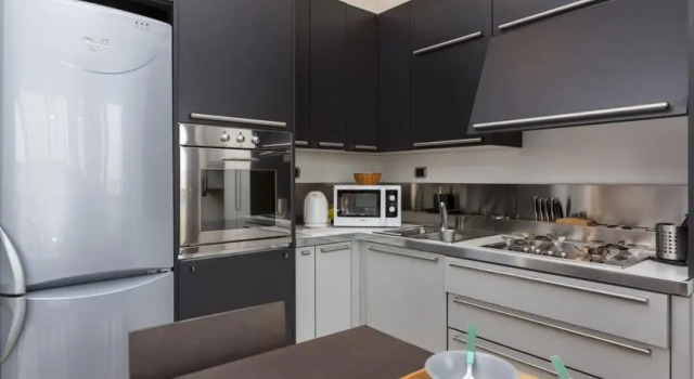 Omodeo Halldis Apartment, Book Apartment Milan Lombardy, near Lampugnano