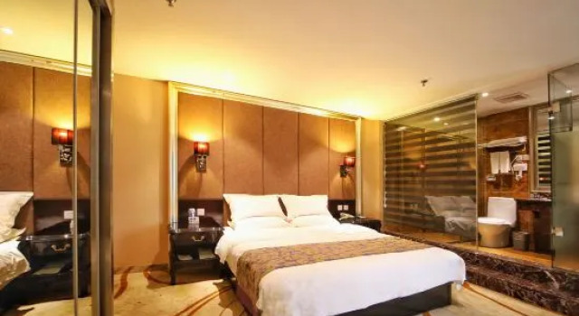 Люкс Business Roman Holiday Hotel