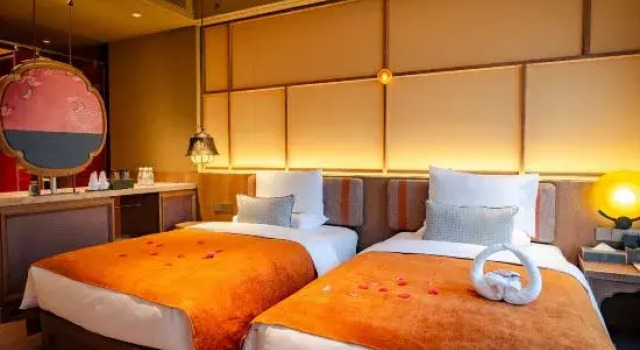 Люкс Deluxe Taibai Mountain Tangzhen Shitang Huasong Hot Spring Resort Hotel