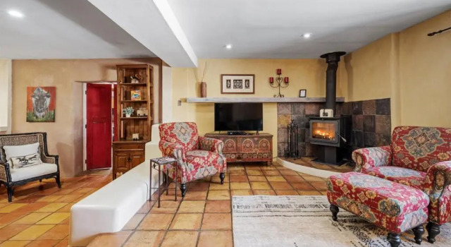 Коттедж с 3 комнатами Casa Carmen Zia - Comfortable East Side Elegance - NEW Listing
