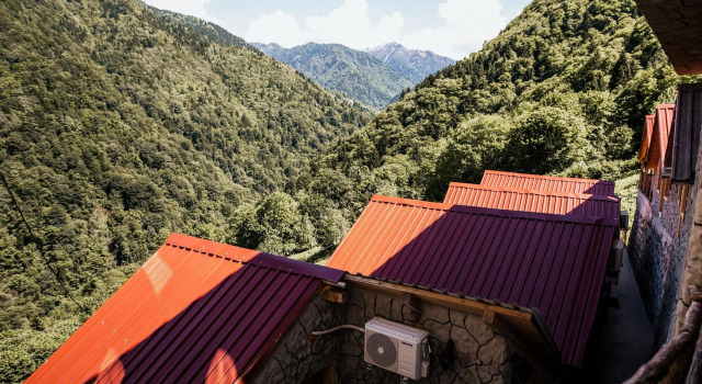 Seyr-i Cennet Dag Evleri, Buchen Sie Hotel Çamlıhemşin Rize