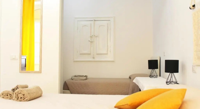 Baylles room, Забронировать Отель Кальяри Южная Сардиния, рядом с Piazza Yenne
