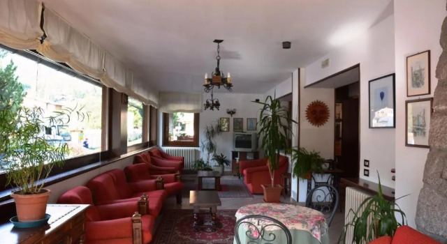Hotel Pineta, Book Hotel Hoteller i Adamello Ski med morgenmad, Morgenmad