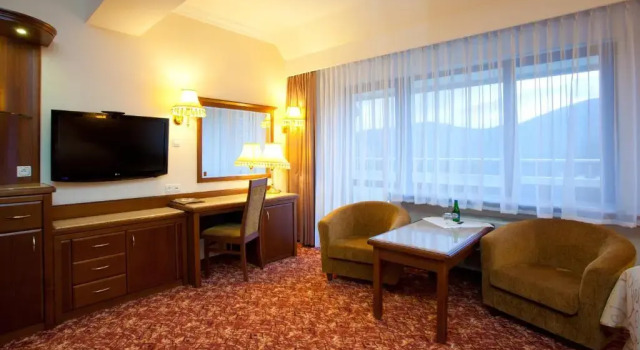 Двухместный номер Standard с балконом Hotel Gołębiewski Karpacz