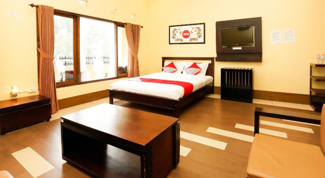 Suite OYO 1080 Sm Bromo Hotel