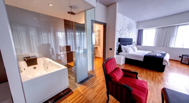 Номер Executive с балконом Sarroglia Hotel