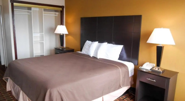 Standard Zimmer Super 7 Inn