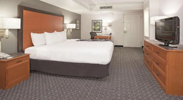 Двухместный номер Deluxe Travelodge by Wyndham Golden-Denver
