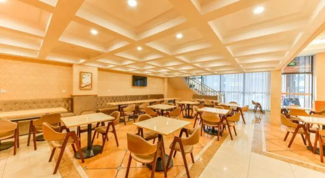 Vienna Hotel Shanghai Jiading New City Yuanxiang Lake, Varaa Hotelli Jiading Shanghai