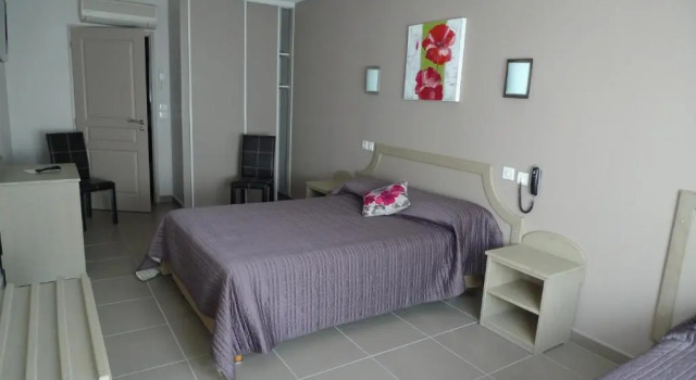 Le Maray, Book Hotel Le Grau-du-Roi Camargue