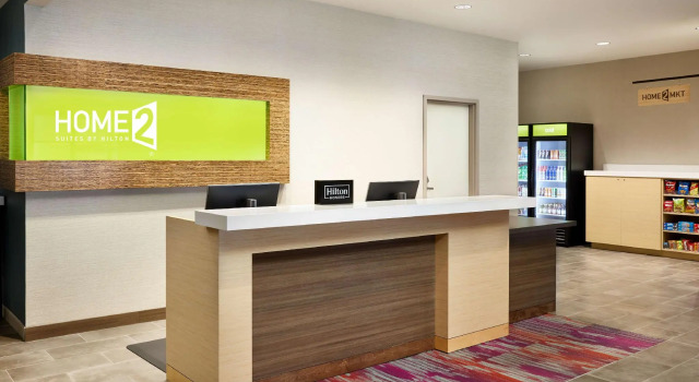 Двухместный номер Standard Home2 Suites By Hilton Stuart