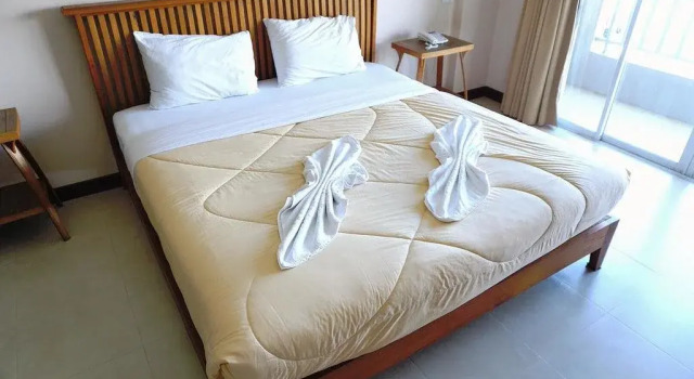 Maihom Resort Dechatiwong Bridge, Забронировать Курортный отель Отели Накхонсавана 3 звезды, 3*