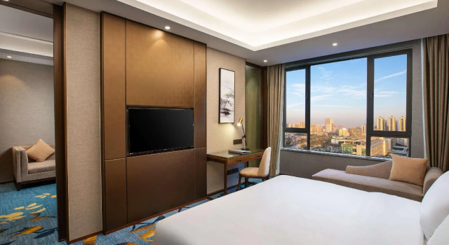Двухместный люкс Superior Ramada Encore by Wyndham Wuhan Caidian
