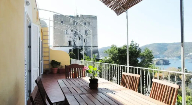 Апартаменты с видом на море Chiaia Apartments by Caseaponza it