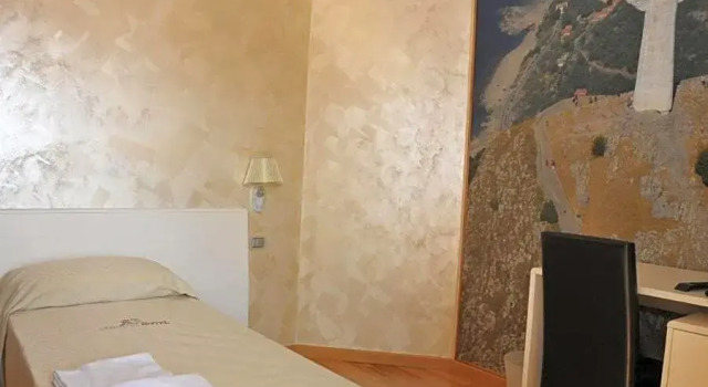 Одноместный номер Standard с балконом I Rocchi Hotel