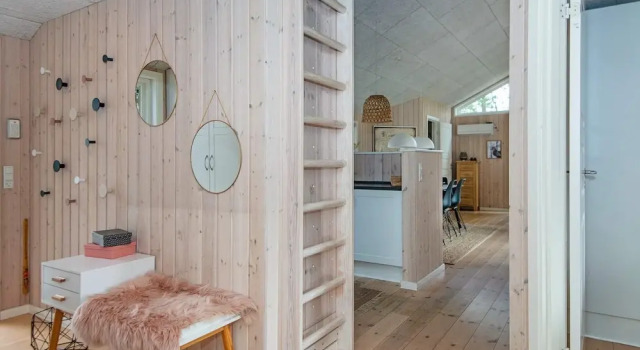 Spacious Holiday Home in Jutland With Whirlpool, Rezerwuj Dom wakacyjny Oksbol Syddanmark
