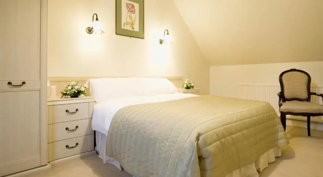 Двухместный номер Standard Stoke Rochford Hall