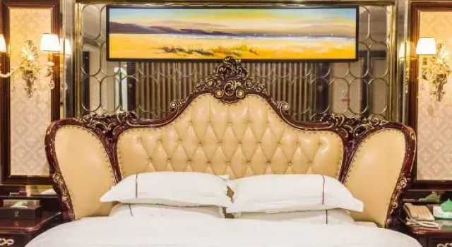 Люкс Superior Phoenix Hotel