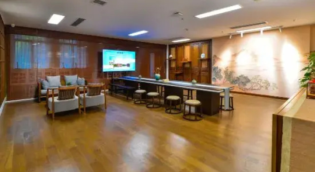 Zheda Yuanzheng International Hotel, Prenota Hotel Hotel a Jiaxing con parcheggio, Parcheggio