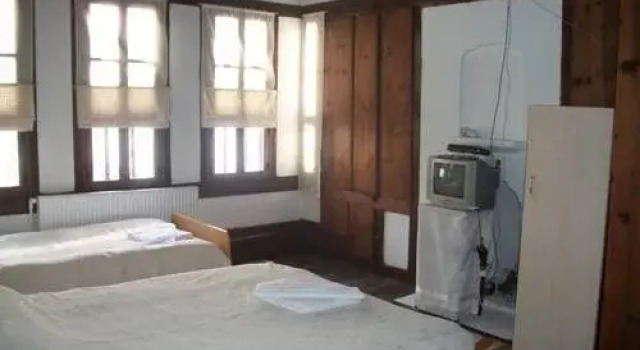 Gulen Konak