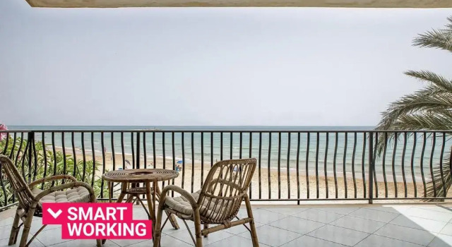 Seafront terrace in Donnalucata by Wonderful Italy, Забронировать Отель Донналуката Долина Ното
