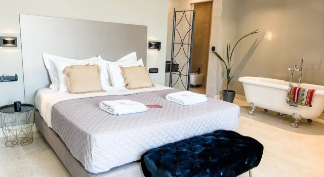 Люкс Royalty Suites Psyrri