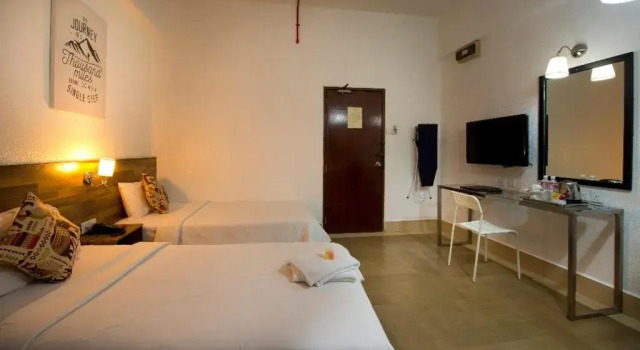 Номер Superior Dynasty Inn