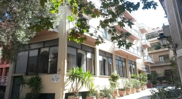 Adams Hotel