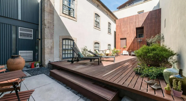 Кровать в общем номере Casa dos Lóios by Shiadu