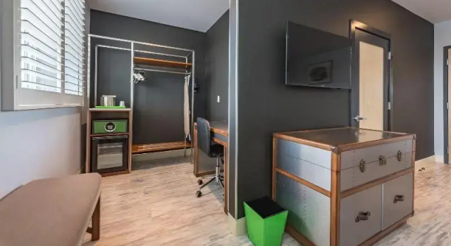 Шестиместный номер Standard Lexen Hotel - North Hollywood Near Universal Studios
