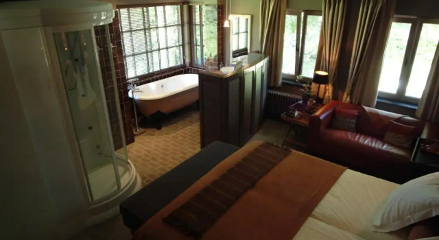 Номер Deluxe Charmehotel Manoir Ogygia