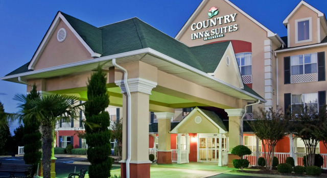 Country Inn & Suites by Radisson, McDonough, GA, Boek Hotel Hotels in Georgia met parkeren, Parkeren