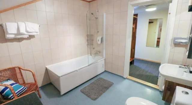 Полулюкс Lakselv Hotel